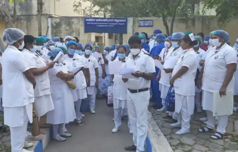 போராட்டத்தில் ஈடுபட்ட செவிலியர்கள்?