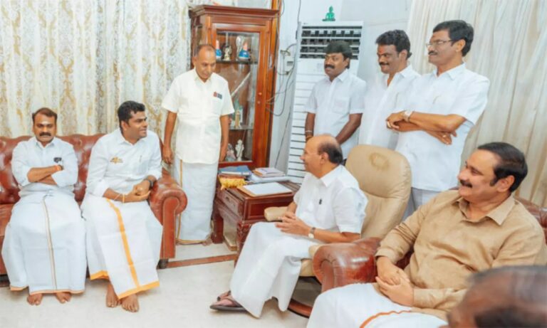 బీజేపీ ఉన్నత స్థాయి సమూహ సంప్రదింపులు