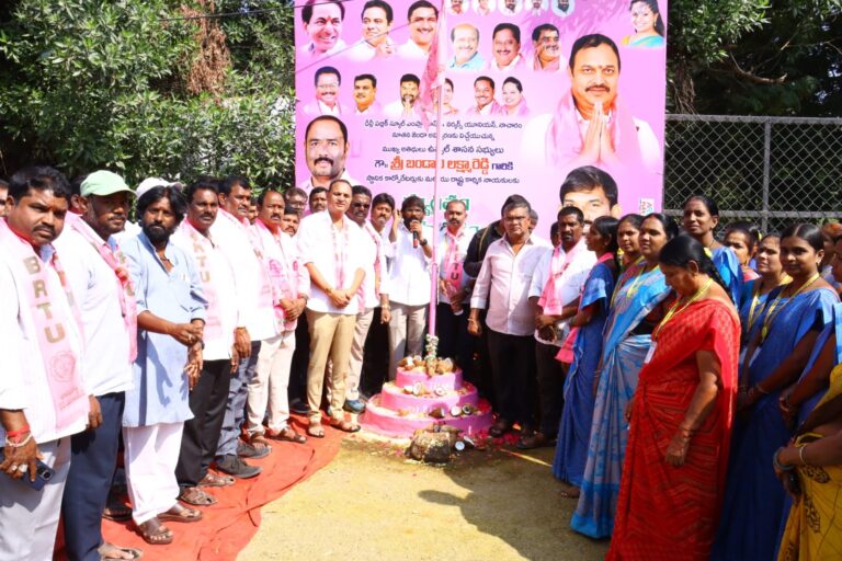 ఢిల్లీ పబ్లిక్ స్కూల్ కార్మికులకు అండగా ఉంటా*…..<br>——-ఎమ్మెల్యే బండారు లక్ష్మారెడ్డి