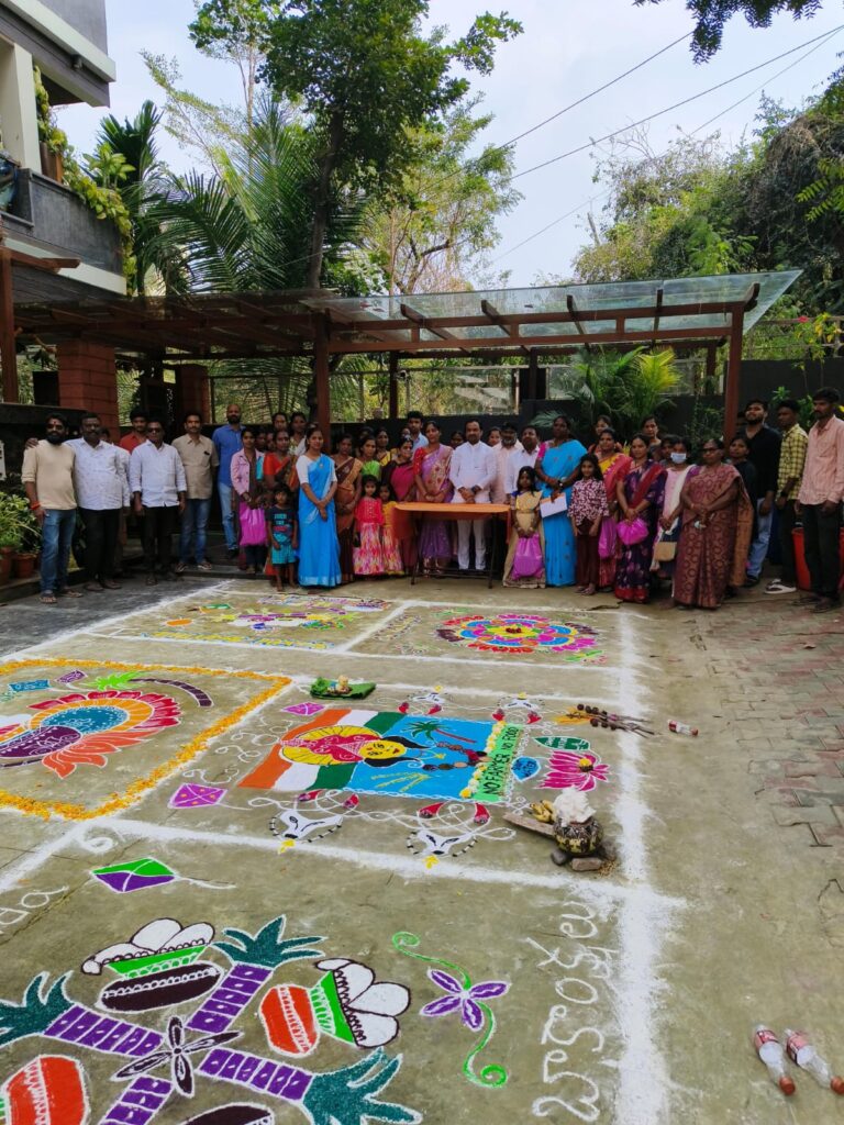 కెపిహెచ్బి కల్చరల్,వెల్ఫేర్ & స్పోర్ట్స్ అసోసియేషన్ ఆధ్వర్యంలో పీజేఆర్ గారి జ్ఞాపకార్థం ముగ్గుల పోటీ కార్యక్రమం ఏర్పాటు