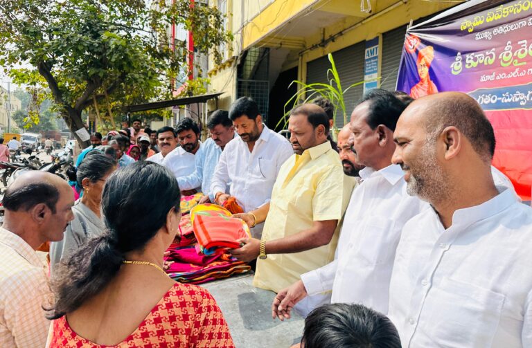 వివేకానంద జయంతి సందర్భంగా KKM ప్రెస్ చైర్మన్ & కంటెస్టెడ్ కార్పొరేటర్ శ్రీ కూన శ్రీనివాస్ గౌడ్ గారు ముఖ్యఅతిథిగా.