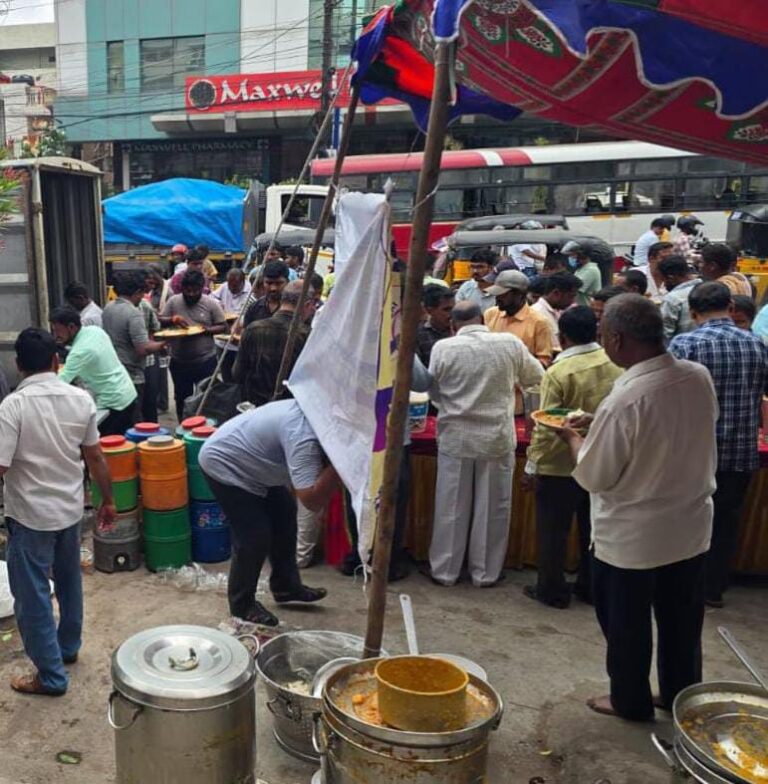 సేవలోకెల్ల అన్నదాన సేవా మిన్నా<br>జై ఆర్యవైశ్య సేవా సమితి