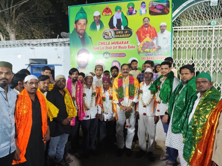 కులమత బేధం మనకి లేదు